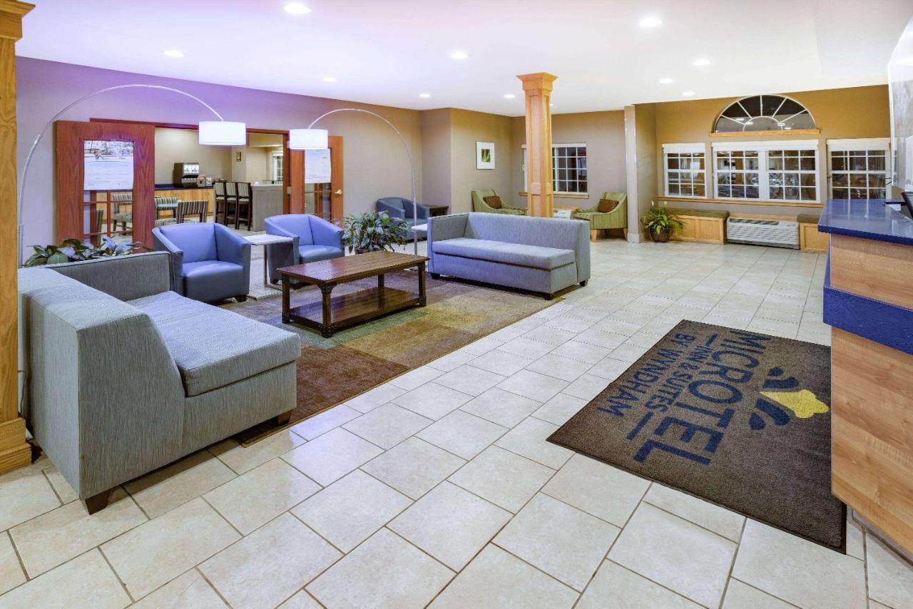 Microtel Inn & Suites By Wyndham Johnstown Екстер'єр фото