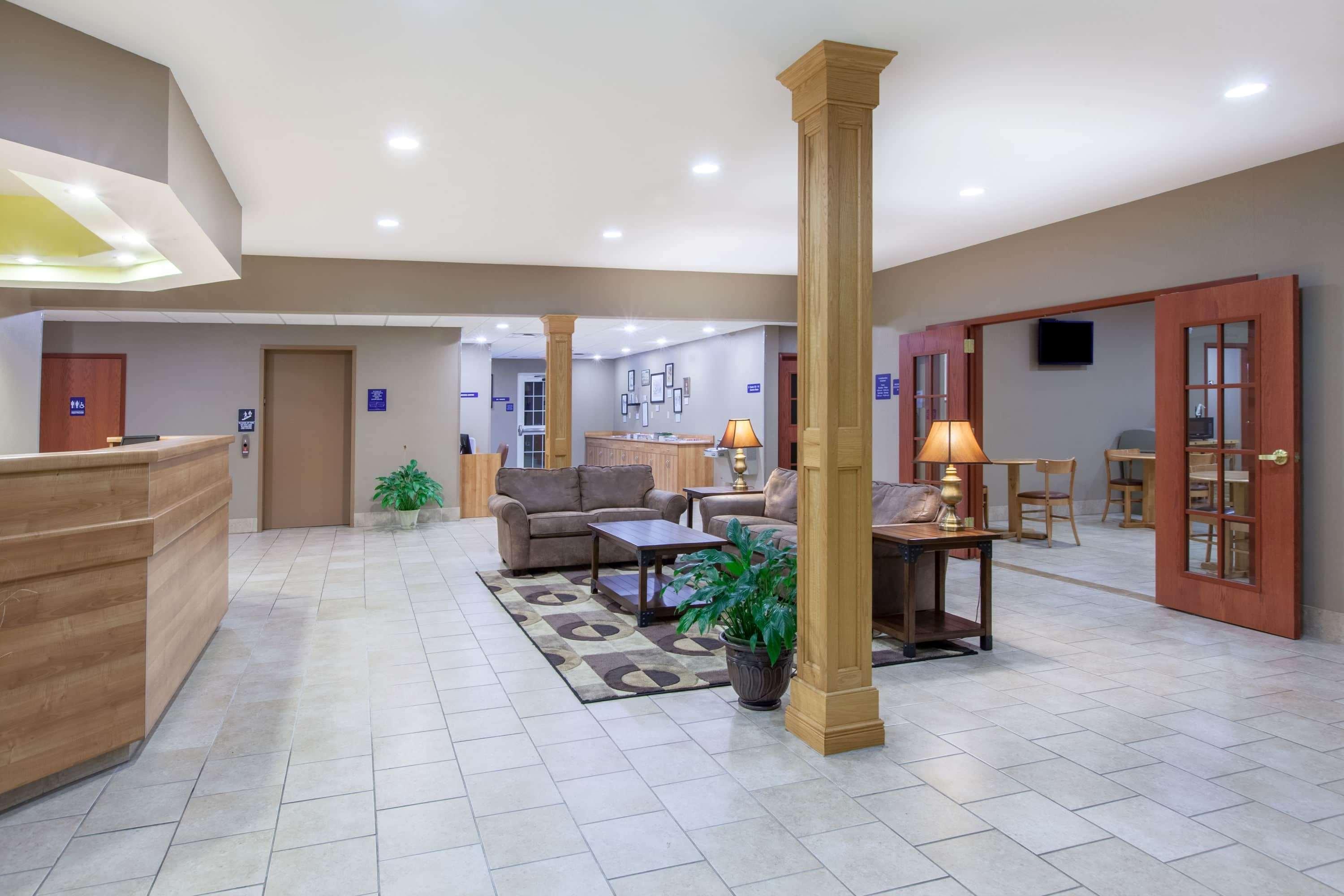 Microtel Inn & Suites By Wyndham Johnstown Екстер'єр фото